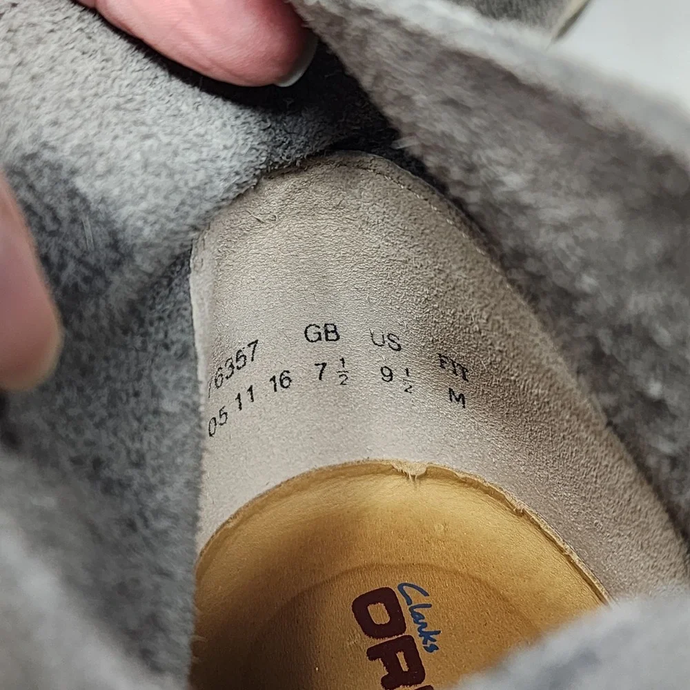 Clarks originals desert